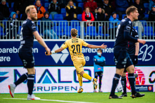 Erik Botheim of Bodø/Glimt celebrates