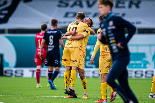 Brede Mathias Moe and Erik Botheim of Bodø/Glimt