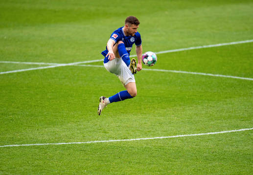 Fotboll, Bundesliga, Schalke 04 - Hertha Berlin Shkodran