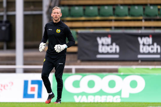 Hammarbys målvakt David Ousted före fotbollsmatchen i