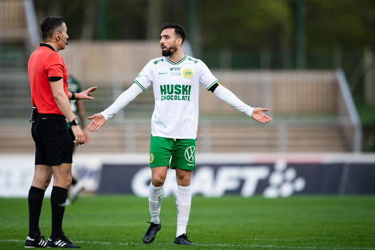 Hammarbys Abdul Khalili reagerar
