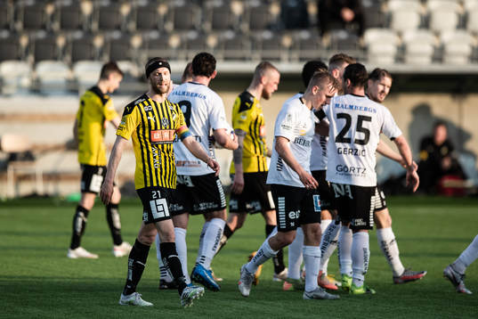 Häckens Rasmus Lindgren deppar