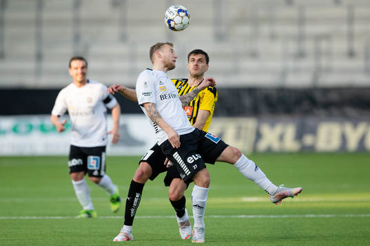 Örebros Andreas Skovgaard och Häckens Alexander Jeremejeff
