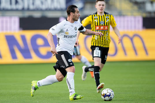 Örebros Nordin Gerzic
