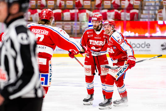 Timrås Jonathan Dahlén jublar