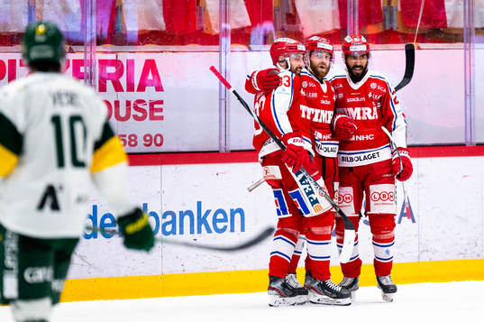Timrås Albin Carlson jublar
