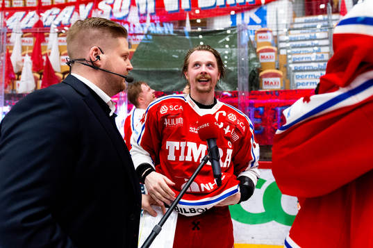 Timrås Jonathan Dahlén i tv intervju