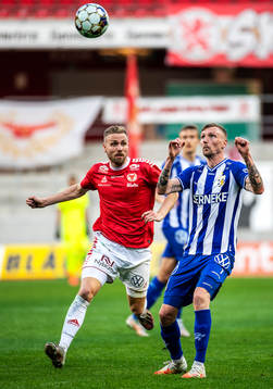 Kalmars Jonathan Ring och IFK Göteborgs Sebastian Eriksson