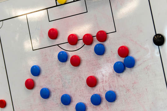 Taktiktavla före fotbollsmatchen i Allsvenskan mellan