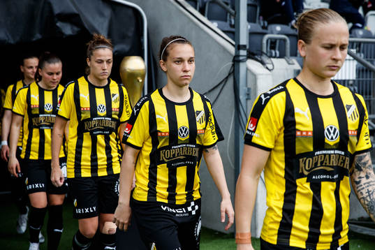 Häckens Filippa Angeldahl , Julia Zigiotti Olme  och