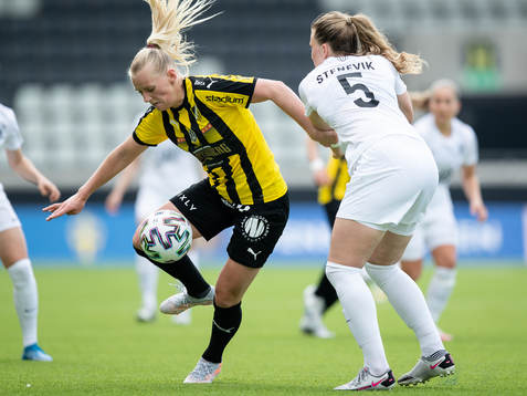 Häckens Stina Blackstenius och Eskilstunas Elise Stenevik