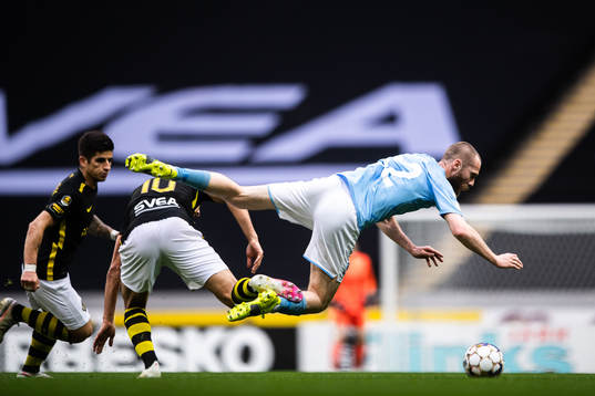 s Nabil Bahoui och Malmö FFs Jo Inge Berget