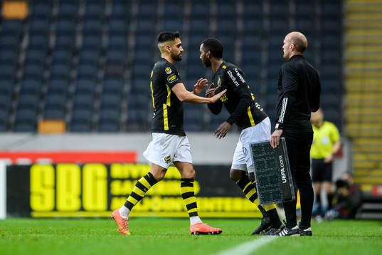 s Stefan Silva byter med Henok Goitom