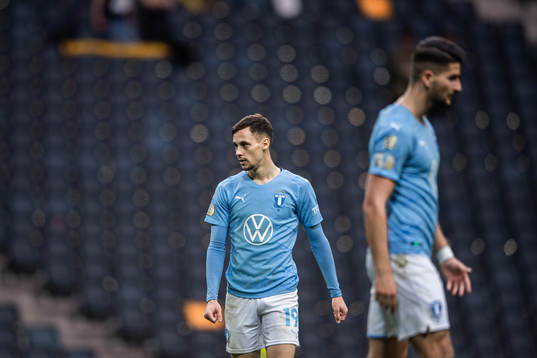 Malmö FFs Veljko Birmancevic deppar