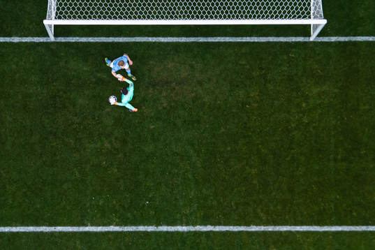 Malmö FFs målvakt Marko Johansson och Franz Brorsson