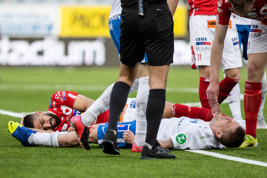 Degerfors Sean Sabetkar och IFK Norrköpings Ari Skúlason