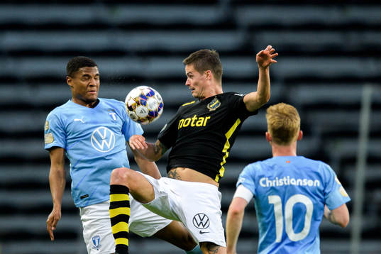 s Mikael Lustig