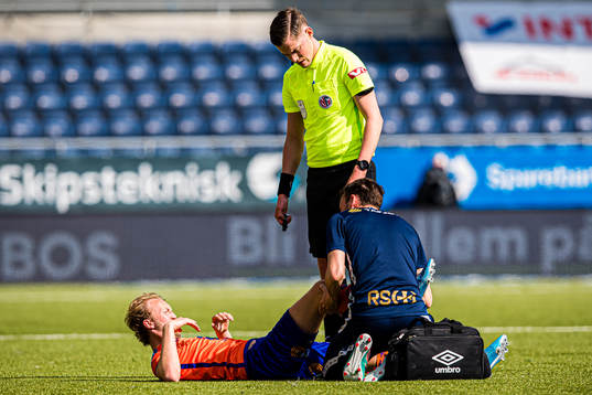 Jørgen Hatlehol of Aalesund in pain