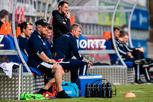 Roger Naustan, assistant coach of Aalesund, and Lars Arne