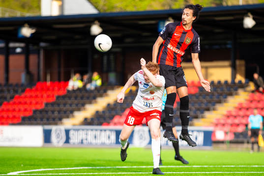 Hudiksvalls Per Hedlund och Brommapojkarnas Monir Jelassi