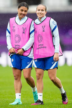 Samantha Kerr and Guro Reiten of Chelsea
