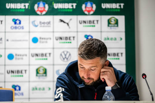 Östers tränare Dennis Velic