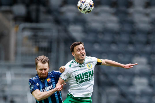 Djurgårdens Jacob Une Larsson och Hammarbys Jeppe Andersen