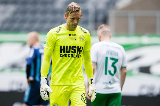 Hammarbys målvakt David Ousted deppar