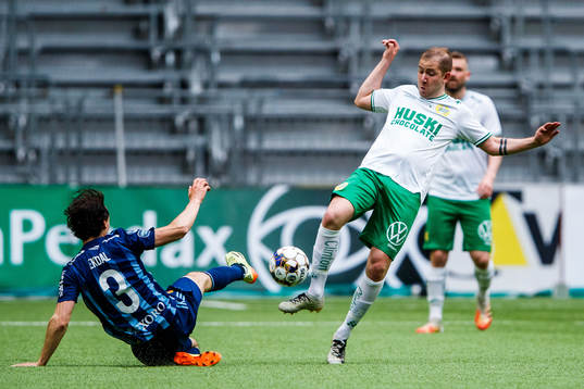 Djurgårdens Hjalmar Ekdal och Hammarbys Darijan Bojanic