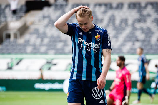 Djurgårdens Elliot Käck deppar