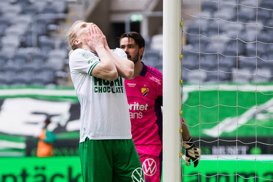 Hammarbys Gustav Ludwigson deppar