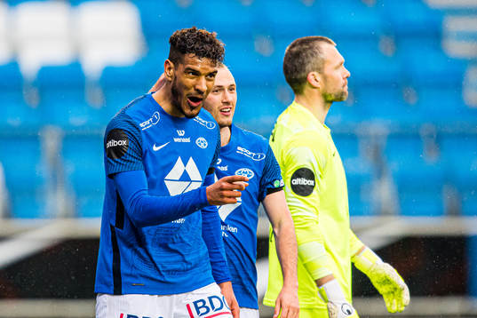 Ohikhuaeme Anthony Omoijuanfo of Molde celebrates