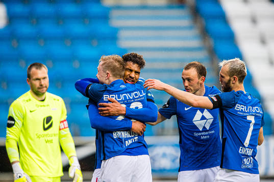 Ohikhuaeme Anthony Omoijuanfo of Molde celebrates