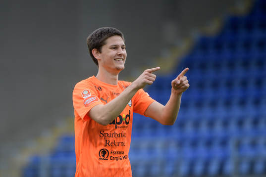 AFC Eskilstunas Rasmus Wikström jublar