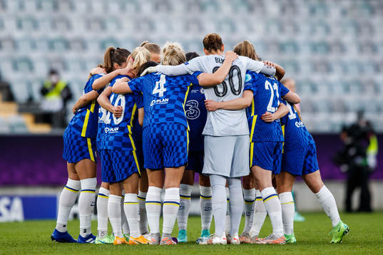 Players of Chelsea gather together prior to the UEFA