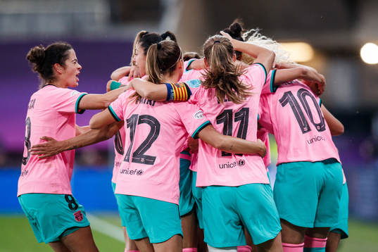 Players of Barcelona celebrate