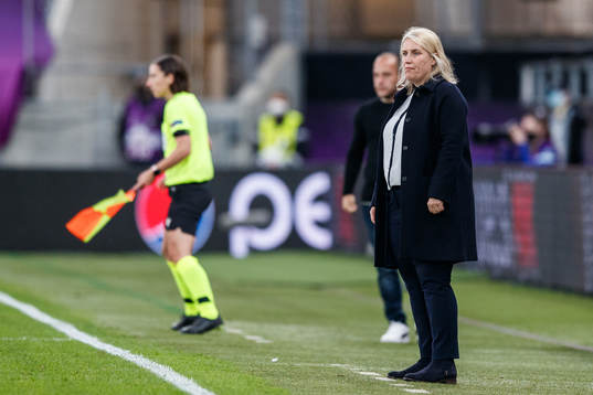 coach Emma Hayes of Chelsea
