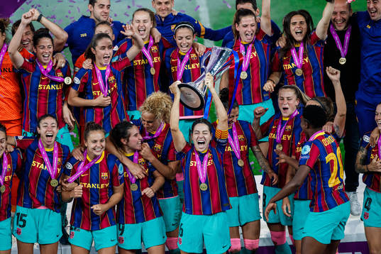 Vicky Losada of Barcelona celebrate