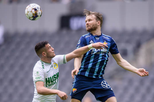 Hammarbys Astrit Selmani och Djurgårdens Jacob Une Larsson