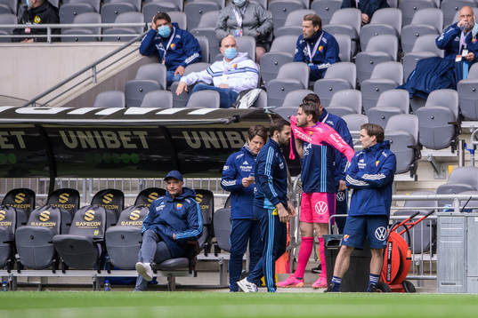 Djurgårdens målvakt Tommi Vaiho gör sig redo