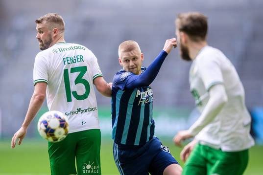 Hammarbys Mads Fenger Nielsen och Djurgårdens Kalle
