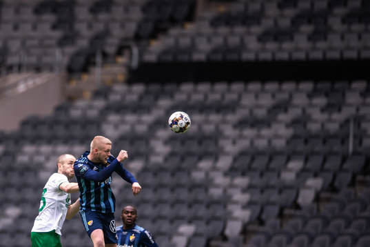 Hammarbys Jon Gudni Fjoluson och Djurgårdens Kalle Holmberg