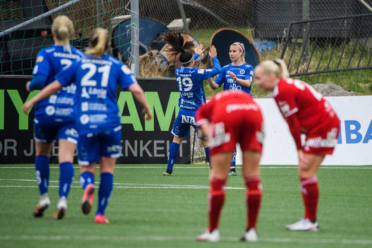Örebros Emilia Pelgander jublar