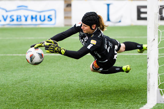 Örebros målvakt Tove Enblom