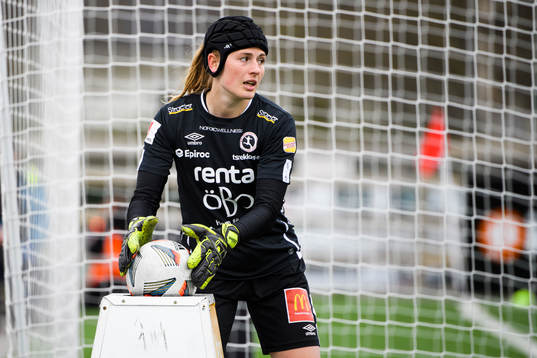 Örebros målvakt Tove Enblom
