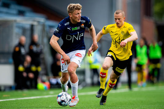 Jonathan Parr of Strømsgodset and Daniel Gustafsson of
