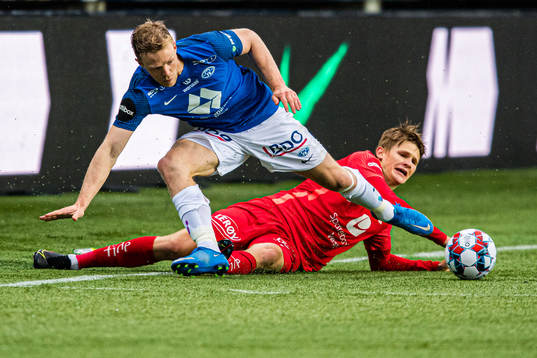 Erling Knudtzon of Molde and David Møller Wolfe of Brann