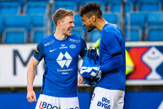 Ohikhuaeme Anthony Omoijuanfo of Molde celebrates with