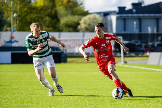 Västerås Simon Johansson och Värnamos Joel Craig Stevens