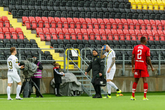 s Alexander Milosevic har ont